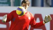 Los jugadores del Atlético Leo Franco y Seitaridis, recuperados para recibir al Levante