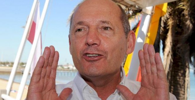 Ron Dennis seguirá al frente de la escudería Mclaren