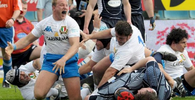 23-20. Italia obtiene la primera victoria en 2008 a costa de Escocia