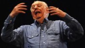 Dario Fo está "contento y desesperado" por la victoria de Berlusconi