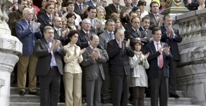 Silencio en toda España ante la barbarie etarra