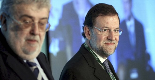 Rajoy tiende la mano a Zapatero para sacar a España de la crisis económica