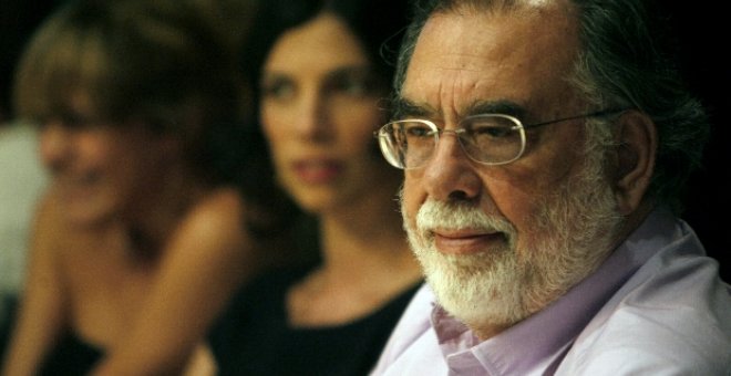 Francis F. Coppola y su hija Sofía posan en Buenos Aires para una firma francesa