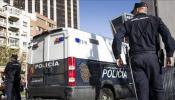 Cinco agentes de la policía científica detenidos por manipular pruebas y 10 más investigados