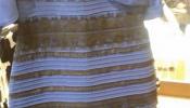 ¿Tú de qué color ves el vestido, blanco y dorado o negro y azul?