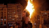 La Cremà, marcada por el viento, pone fin a las fallas de Valencia