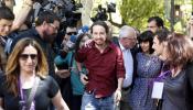 Iglesias califica a Aznar de "zombie" y de "caricaturesca versión de Darth Vader"