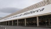 Un error entre piloto y torre activa en Palma la alarma de secuestro aéreo