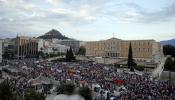 Los griegos se echan a la calle en apoyo al Gobierno de Tsipras