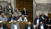 El Gobierno de Tsipras pide el apoyo unánime de los partidos griegos al referéndum del rescate