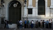 Reabren los bancos en Grecia pero se mantienen los controles de capital