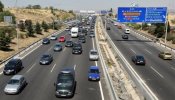 Atascos en Madrid durante la primera hora de la limitación de velocidad por la contaminación