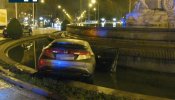 Detenido por cuadruplicar la tasa de alcoholemia el joven que empotró su coche en la Cibeles