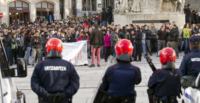 L'Ertzaintza farà servir armes elèctriques sense conèixer els seus danys sobre la salut