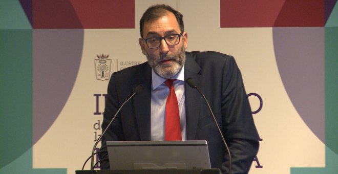 El juez Velasco rechaza que los fiscales instruyan causas y pide mantener la acusación popular