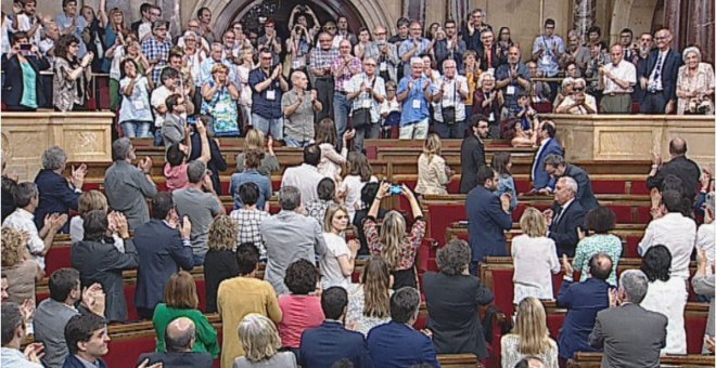 El Parlament de Catalunya aprova per unanimitat l'anul·lació dels processos judicials del franquisme