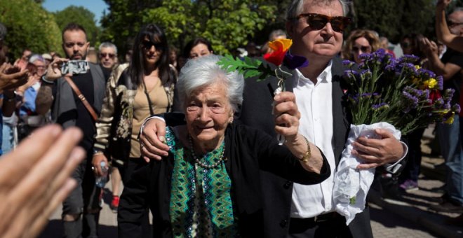 El director de informativos de RNE califica de "repugnante mala fe" la queja por 'olvidar' a Ascensión Mendieta