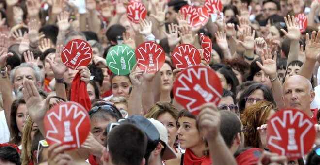 Condenado a seis meses de cárcel el jugador de rugby francés acusado de agredir física y sexualmente a una mujer en San Fermín