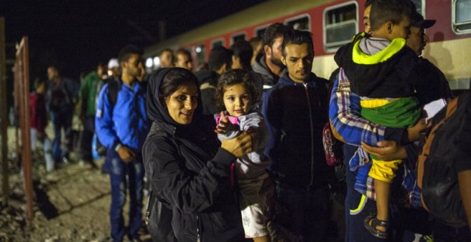 El control al migrante se instala en el primer mundo al calor del populismo patriótico y otras noticias que no puedes perderte este domingo, 1 de abril de 2018