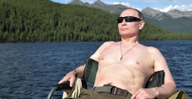 Y Putin se volvió a quitar la camiseta