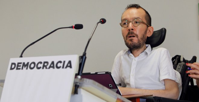 Podemos cree que el PP tiene que aplicar la misma vara de medir con Delgado y con Casado