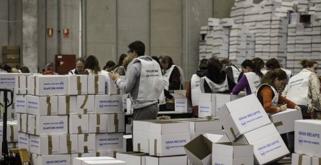 L'Estat torpedina la tasca social d'entitats com el Banc d'Aliments o SOS Racisme