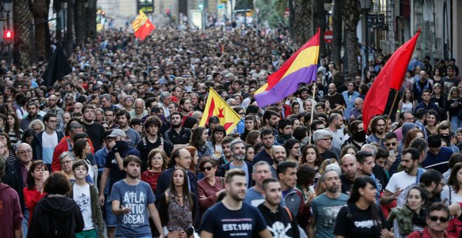 La masiva asistencia a la manifestación antifascista de Valencia espantó a los ultras