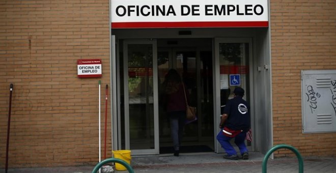 El paro aumentó en 3.279 personas en febrero, el mayor alza desde 2013