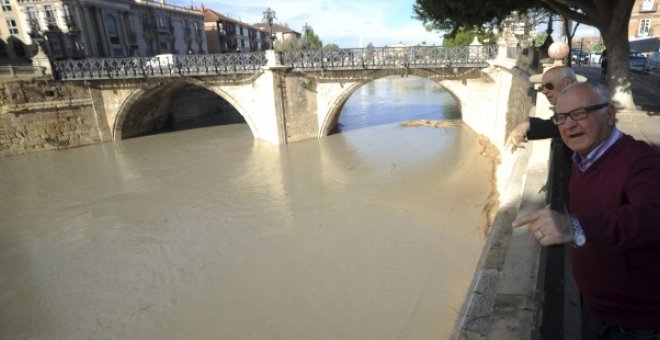 Absueltos los seis acusados de contaminar el río Segura con vertidos