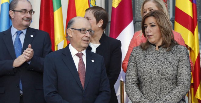 Montoro redobla la presión sobre CCAA y ayuntamientos pese a la mejora económica