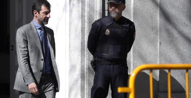 La cúpula dels Mossos desmenteix Pérez de los Cobos: sí que el van informar del dispositiu de l'1-O