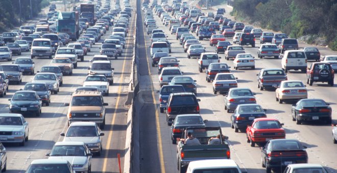 España se queda fuera del acuerdo para acabar con los coches contaminantes en 2035