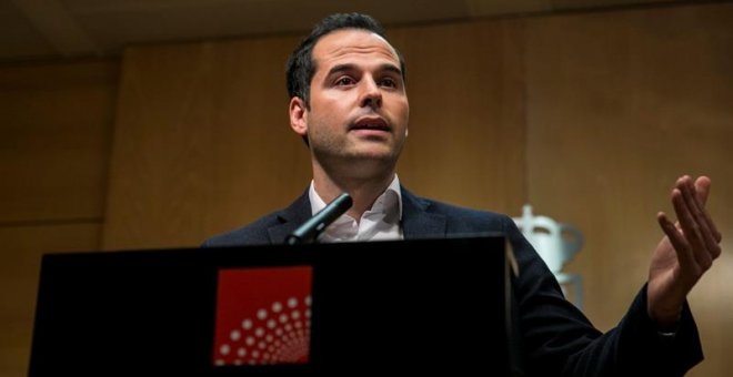 La ambigua estrategia de Ciudadanos: acabar apoyando una moción de censura que podría volverse en su contra