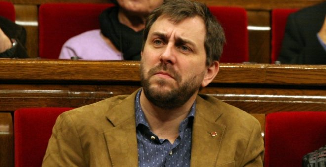 Comín (ERC) pide al Parlament delegar su voto para facilitar así una investidura