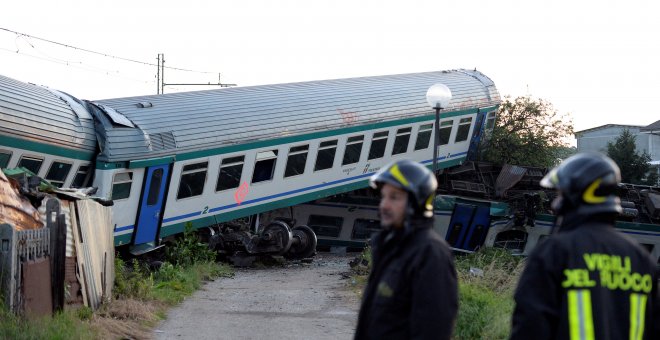 Al menos dos muertos y 20 heridos en un accidente de tren en Italia