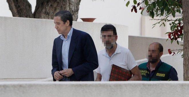 La jueza atribuye a Zaplana diez delitos y haber recibido 6,4 millones de los Cotino