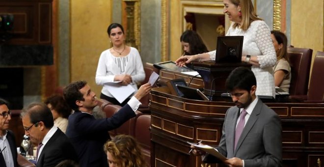 El artículo 135 de Zapatero hacía inviable que Sánchez tuviera opción de sumar a Podemos