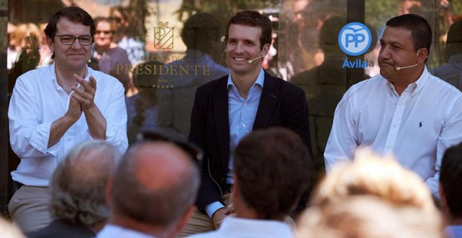 Casado reivindica la política migratoria de Aznar y replica a quienes le llaman radical que eso es "tener las cosas claras"