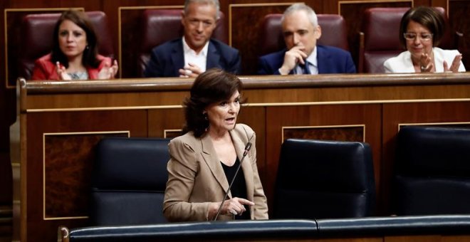 Calvo a Montserrat: "Los valores de la CE son la libertad, la igualdad, la justicia sin WhatsApps y el pluralismo político"