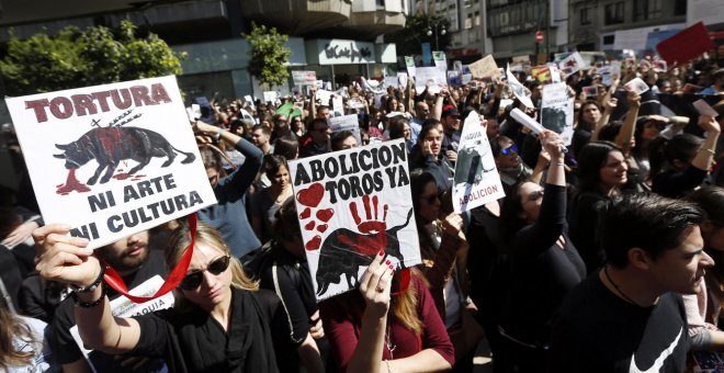 "Presidente, el PSOE se erigió como gran enemigo de la barbarie taurina en los siglos XIX y XX. Hagamos algo"