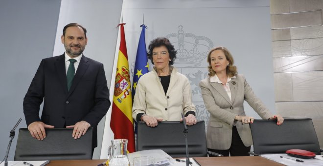 La Junta Electoral autoriza al Gobierno a celebrar ruedas de prensa del Consejo de Ministros en periodo electoral