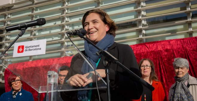 Ada Colau visita a 'los Jordis' en la cárcel de Lledoners