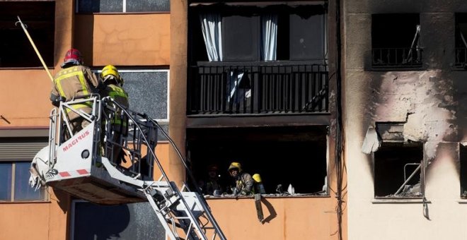 Detenció de sis persones en relació a l'incendi de Badalona