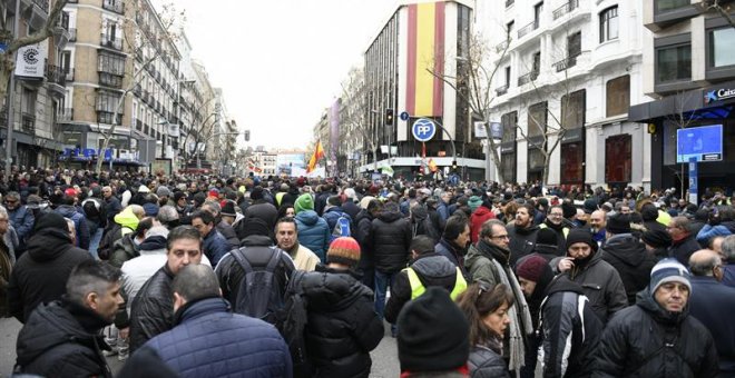 Los taxistas pedirán fijar por ley un recorrido mínimo de trayecto de 5 km para los VTC