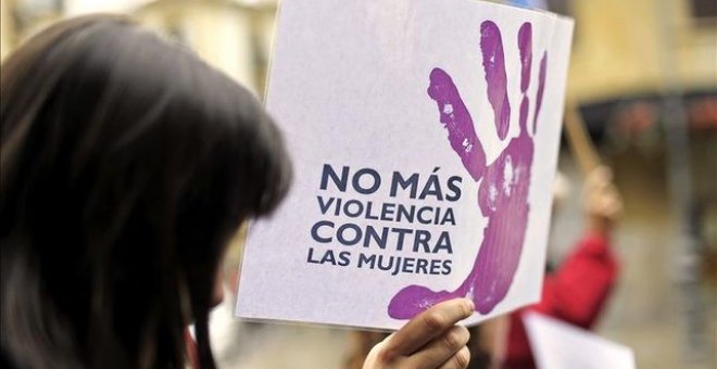 Más de la mitad de los jóvenes defiende posiciones machistas, según un informe de la FAD