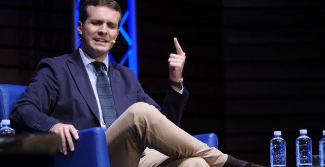 La mochila de Pablo Casado