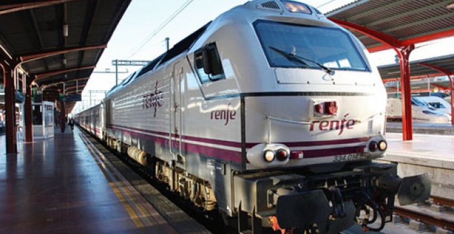 Suspendida una manifestación en Madrid en protesta por el tren a Algeciras por no tener billetes para volver