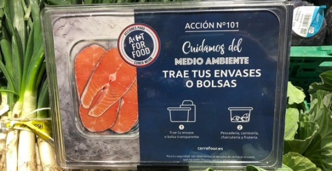 Carrefour permite que los clientes usen sus propios recipientes para combatir el plástico