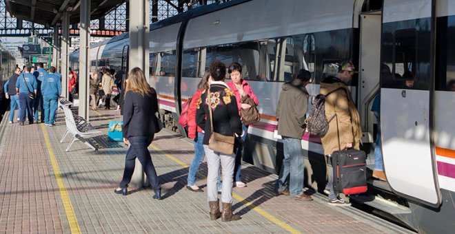 El sindicato de los maquinistas de Renfe convoca huelga para la 'operación retorno' de Semana Santa