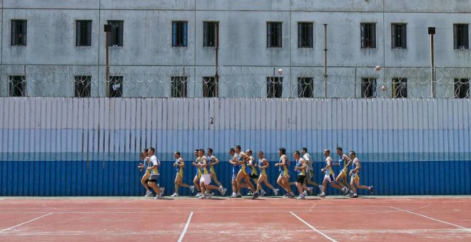 Presos, carceleros y experimentos: la ley penitenciaria cumple cuarenta años